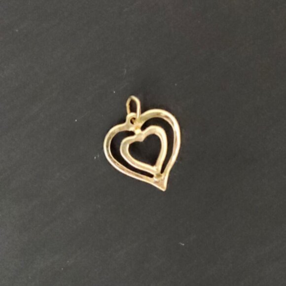 RARE Antique Vintage Yellow Gold Filled Heart Love Pendant Charm .5" X .5" - Picture 1 of 4